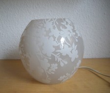 Ikea KNUBBIG Lampe Tischlampe Tischleuchte Kugel Glas 18 cm weiß