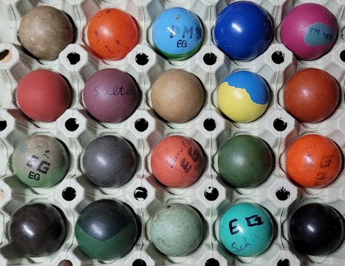 Verschiedene minigolfbälle - verschiedene,
