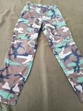 US ARMY Hose Small Regular Woodland Camouflage Uniform gebrauchter Zustand 
