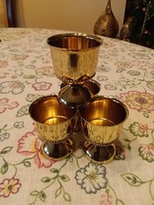 4 Eierbecher Metall Hochglanz