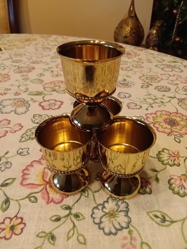 Eierbecher metall hochglanz - eierbecher,