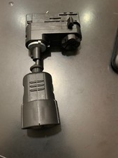 3-Phasen Steckdose in Schwarz