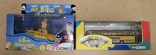 The Beatles Yellow Submarine und Magic Mystery Tour Bus von Corgi