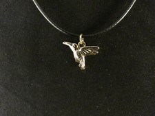 Kolibri Anhänger mit Kette 24 Karat Vergoldet Gold Vogel Natur Wald Bäume