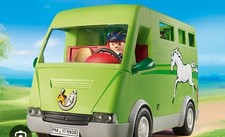 Grünes Playmobil Wohnwagen