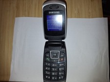Handy Samsung SGH C270 silber  ohne Simlock Klapphandy