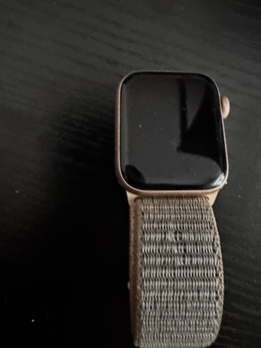 Apple watch series 40mm - watch,