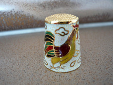 Cloisonne Fingerhut Hahn Figur Messing Metall Emaille 16