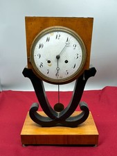 ANTIKE BIEDERMEIER UHR