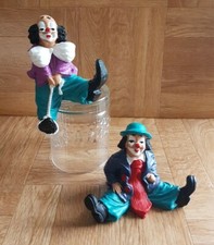 2 Stück Clown Kantensitzer Kantenhocker sitzend rote Krawatte  Gilde? Deko Figur