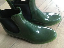 neuwertige Gummi Stiefel Stiefeletten Gr. 39 flaschengrün wie Hunter