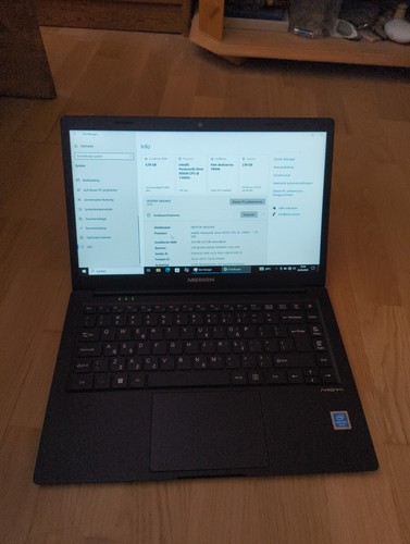 Medion akoya e4251 intel - i,