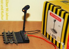 Trix Express 628 ( 20/228 ) Licht - Vorsignal mit Gleisstück