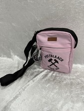 Robin Ruth Tasche Pottblaach