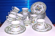 Retsch Wunsiedel Bavaria Porzellan Kaffee-/ Teeservice - Floraldekor - 36 Teile