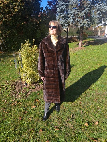 Luxus saga mink echtpelzmantel - saga,