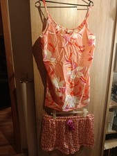 Leichter Sommerschlafanzug