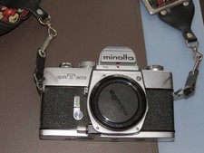 Minolta SRT 303, analoge Spiegelreflexkamera