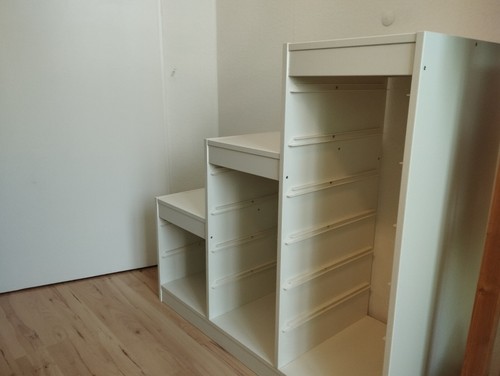 Weißer ikea stufenschrank - ikea,