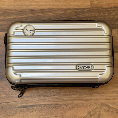 Lufthansa rimowa style first - lufthansa,