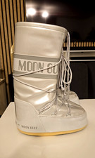 Original Moon Boots Silber Gr. 39-41 ungetragen - Shopping Queen Siegerschuhe ❤️