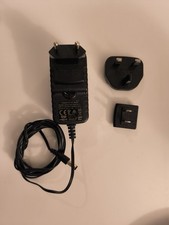 Stromadapter Netzteil AC/DC 15V 1A