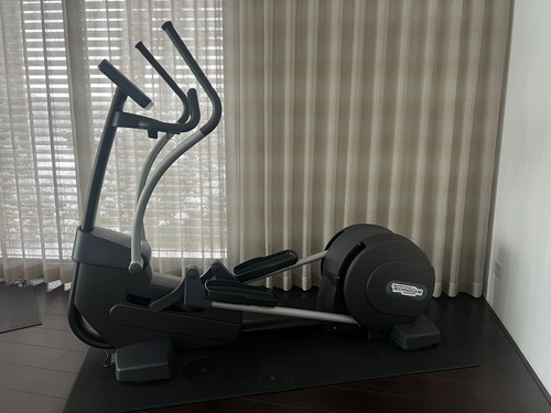 Technogym synchro forma - technogym,