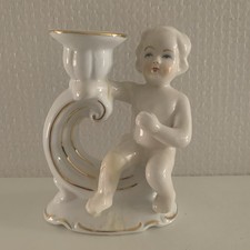 NEUNDORF 1-armiger Kerzenständer mit Putte aus Porzellan, 12x9,5cm, weiss/gold