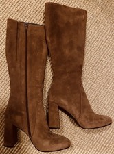 Italienische Wildlederstiefel