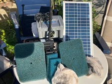 Solarspringbrunnen mit Filter und Licht 