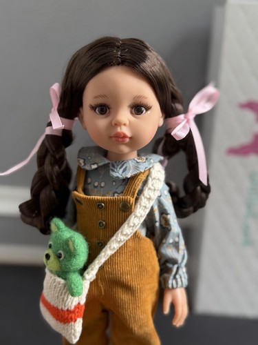 Schöne spielpuppe für - schöne,