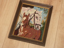 Handarbeit - Stickbild gerahmt - Pferde
