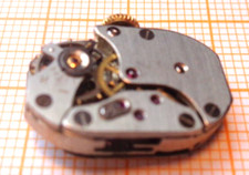 Älteres Handaufzug Werk Osco