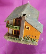 Faller B-208.  "Wohnhaus mit