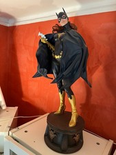 Batgirl Sideshow Premium