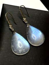 Ohrringe natürlicher