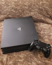 PS4 Pro 1TB - Modell CUH-7216B