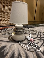 Tischlampe - weiß/silber - Boden: Porzellan - neuwertig -