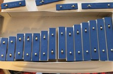 Metallophon Klangstäbe Von C" bis C"" und Vier zwischentöne Top Erhalten!!!