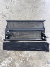 Audi Q5 FY Netztrennwand