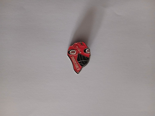 Nhl pin goalie mask carolina - goalie,