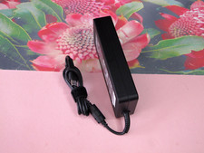 Orig Netzteil Nexoc Medion