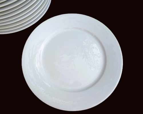 Set von edlen platztellern - von,