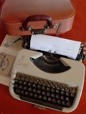 PRINCESS 100 1950er IM LEDERKOFFER TOP ! MIT BEDIENUNGSANLEITUNG UND PFLEGEBOOK