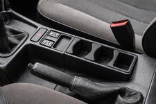 BMW E34 Getränkehalter