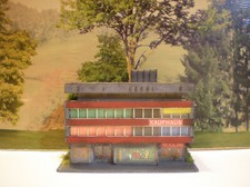 Spur N Diorama 1:160 Kaufhaus Haus Gebäude patiniert
