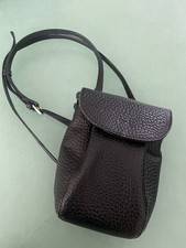 Voi Tasche , Leder Schwarz mit vielen kleinen Innentaschen, ein echter Hingucker
