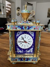 CHINESISCHE CLOISONNE´-EMAILLE MANTELCLOCK,TISCH-/KAMINUHR