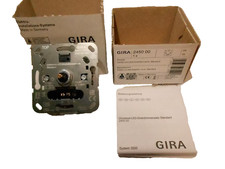GIRA 2450 00/I02 Universal
