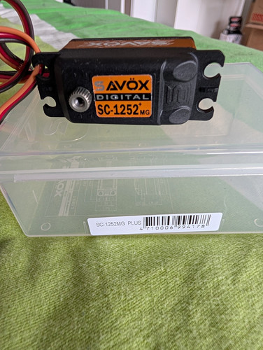 Savox 1252mg digital servo - savox,